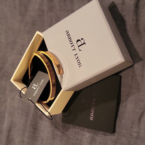 Abbott Lyon rose gold Twirl Bangle - Picture 1 of 5